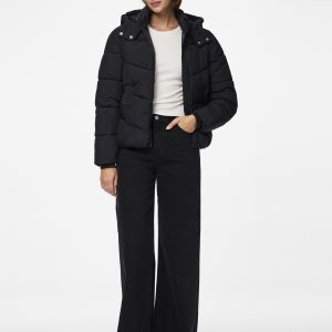 PIECES short puffer jacket black